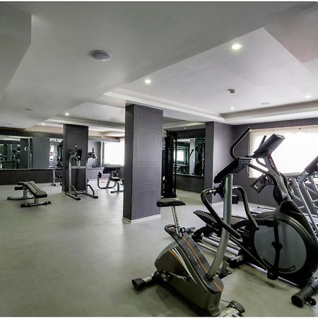 The Pgs Vedanta Hotel Kochi Екстериор снимка
