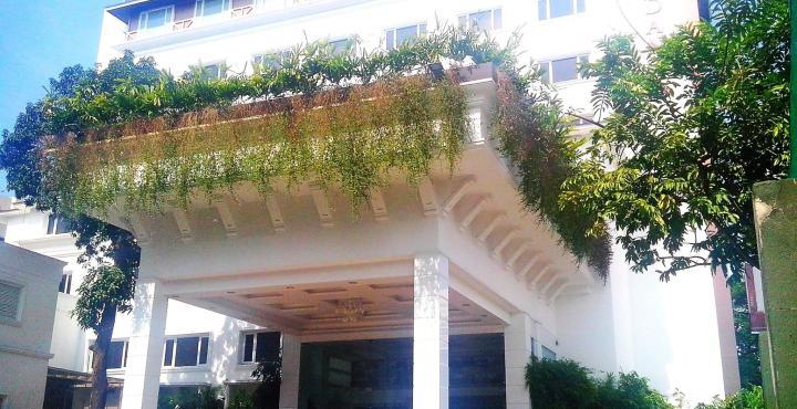 The Pgs Vedanta Hotel Kochi Екстериор снимка